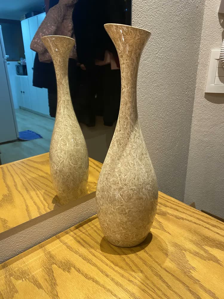 foto de Vaso De Cerâmica Bege Decoração De Sala Vanguard Petra