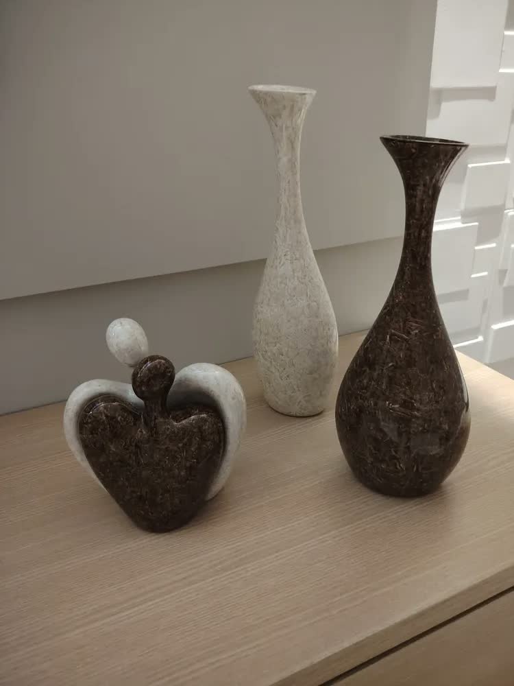 foto de Vaso De Cerâmica Bege Decoração De Sala Vanguard Petra