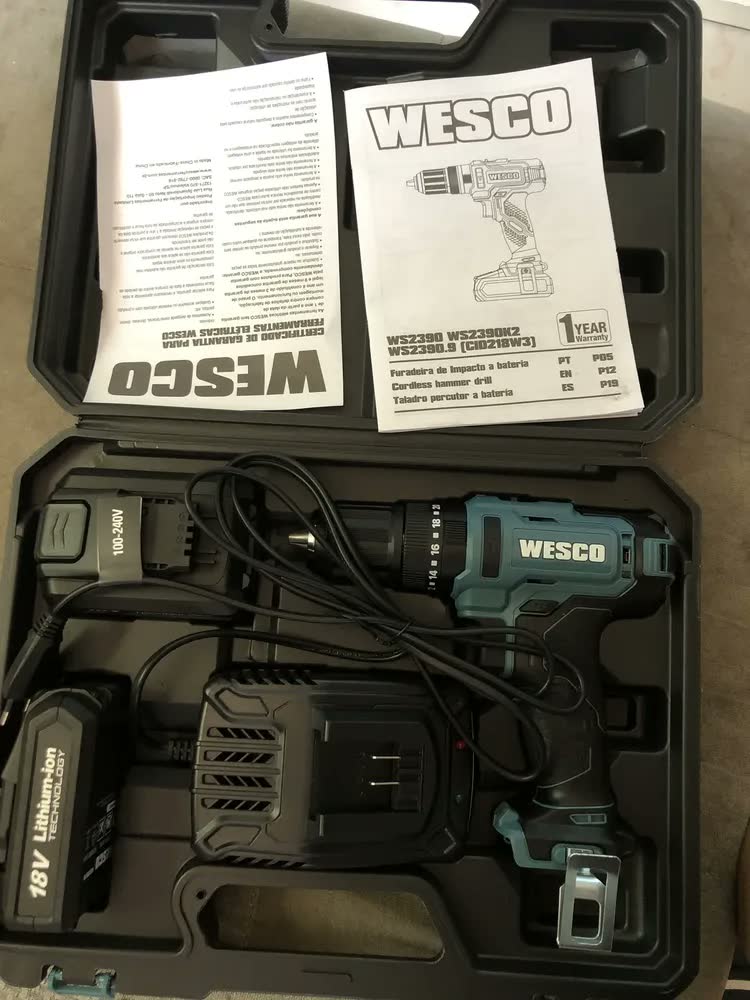 foto de Parafusadeira Furadeira Impacto 18v Ws2390k2 Wesco 2 Bateria Cor Azul-turquesa