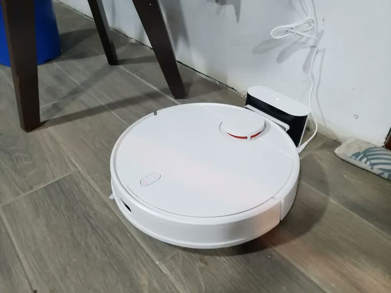 foto de Xiaomi Mijia S10 aspirador branco 3200mAh