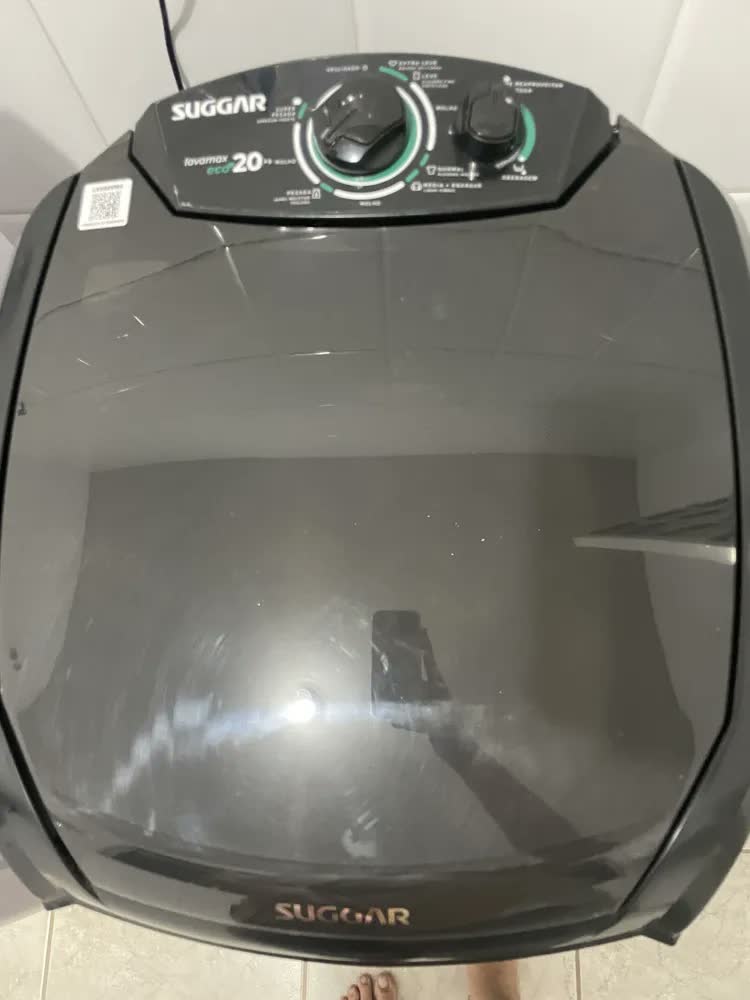 foto de Lavadora de Roupas Suggar 20Kg Semiautomática Lavamax Eco Prata LE2001PR