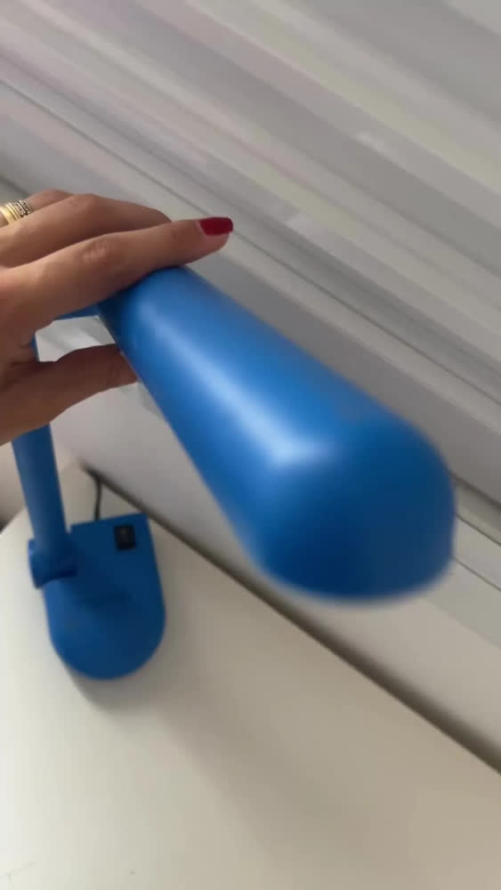 foto de Luminária De Mesa Escritório Leitura Led 4w Pelicano - Kian Cor Da Estrutura Azul