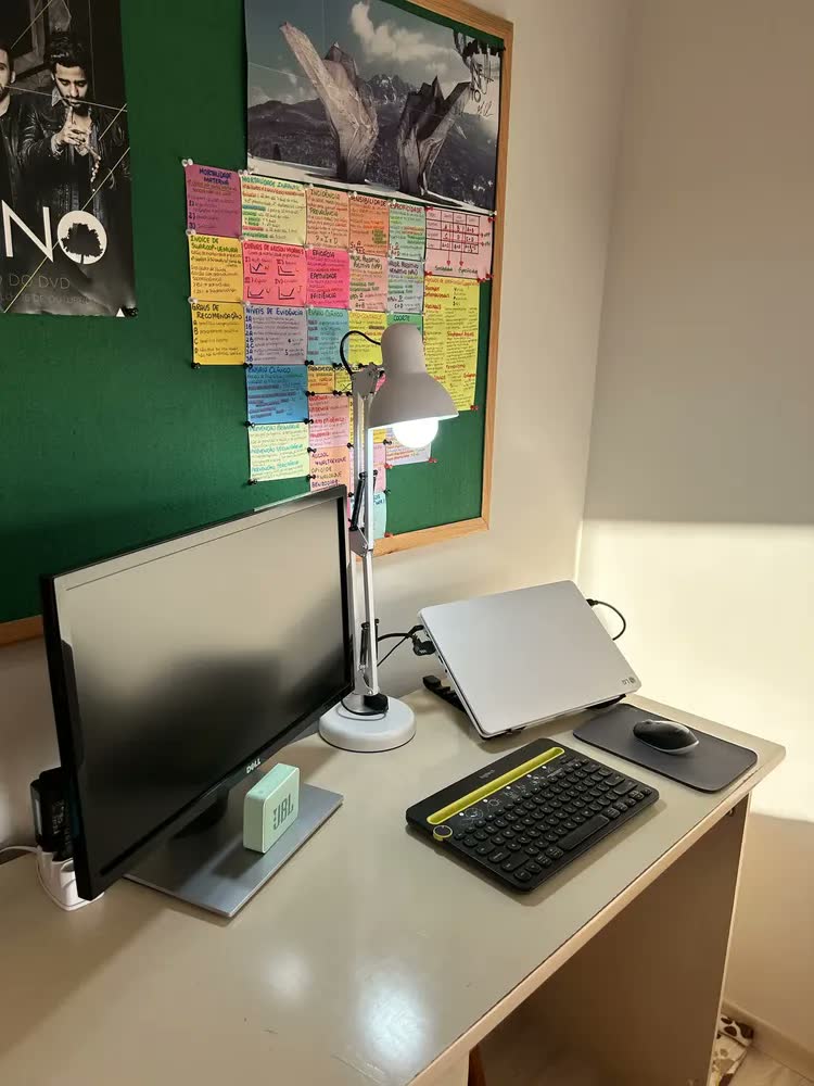 foto de Luminaria de Mesa articulável Techled Cor Preto