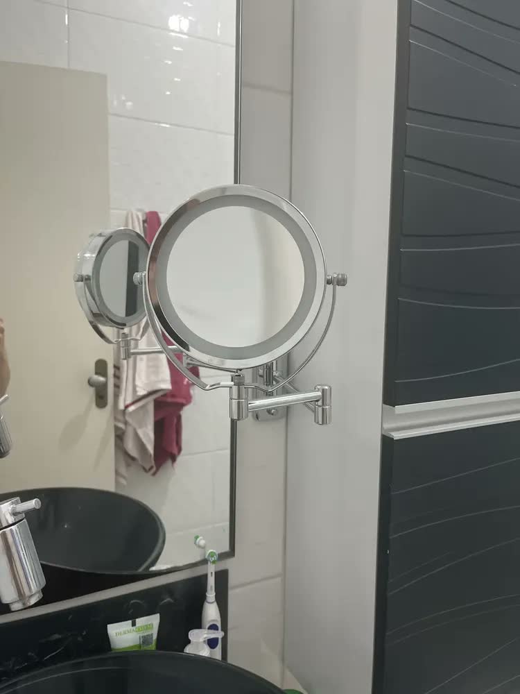 foto de Espelho Aumento 5x Iluminado Articulado Maquiagem Led 2 Face