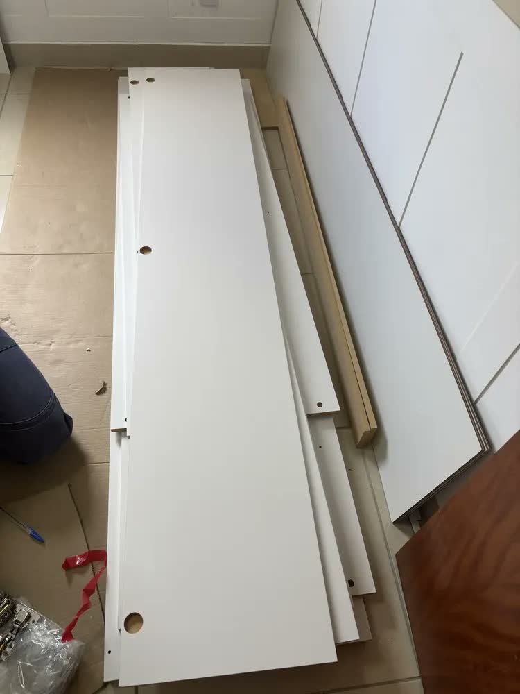 foto de Guarda-roupa Solteiro Logan 4 Portas 2 Gavetas Branco/Olmo Italiano MDF Manbel 56x160,5x232,2 cm