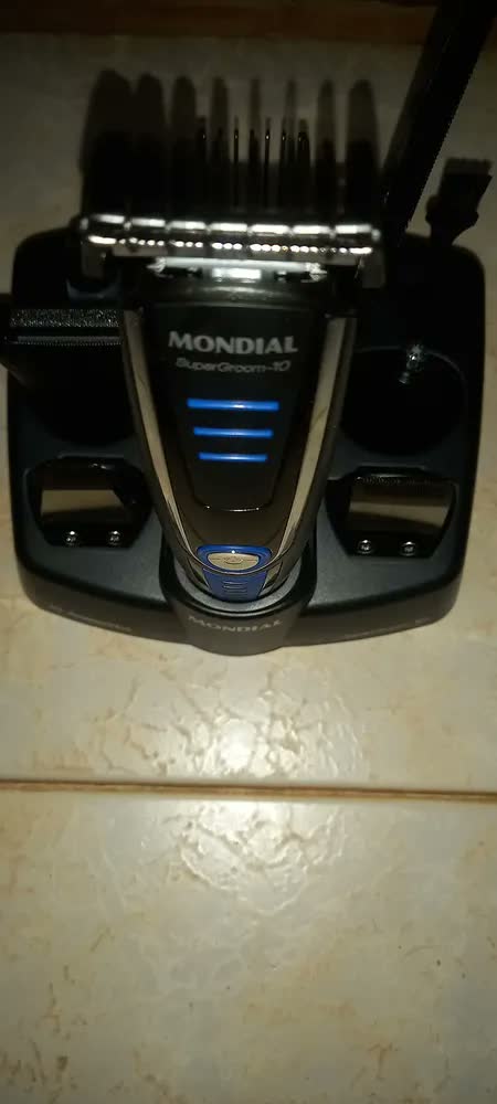 foto de Aparador de Pelos Mondial Super Groom 10 BG-03 6W Bivolt — Completo