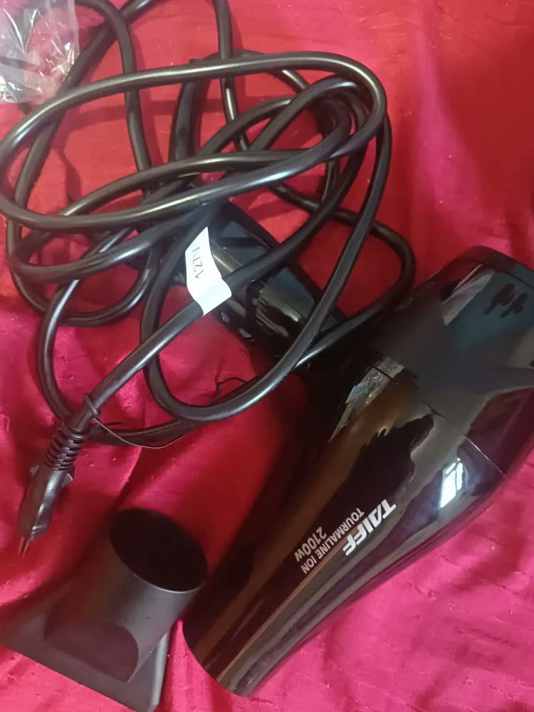 foto de Secador Taiff New Tourmaline Íon Profissional 2100w