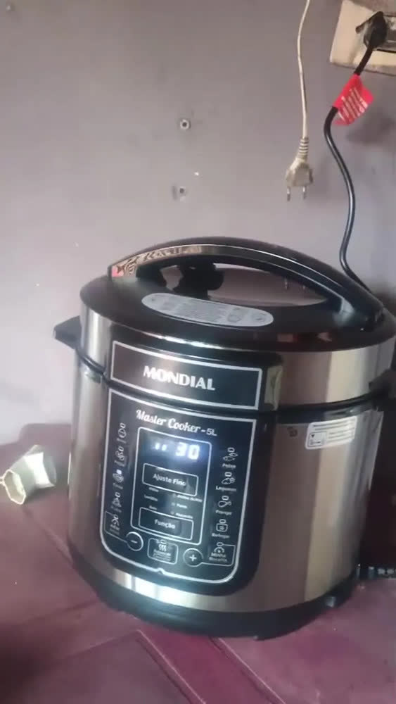 foto de Panela de Pressão Elétrica Digital 5L Mondial 900W - PE-38