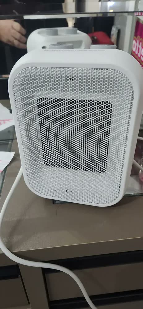 foto de Aquecedor Domestico Multilaser Quarto Sala 1500w Cor Branco