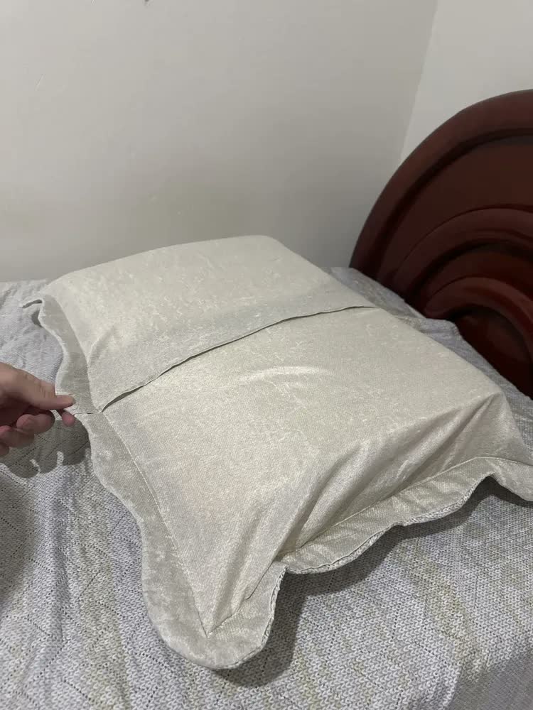 foto de Travesseiro Nasa Cervical Duoflex Altura 12,5x7,5x11cm Para Fronha 50x70cm Antiácaro Capa Plush com zíper