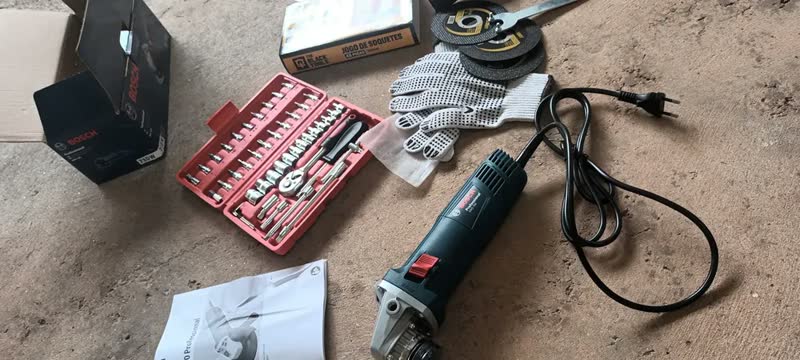 foto de Bosch Gws 700 710w Cor azul esmeril