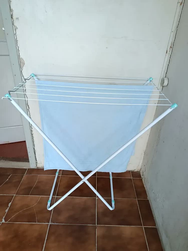 foto de Varal De Chão Slim 6104 Sem Aba Mor
