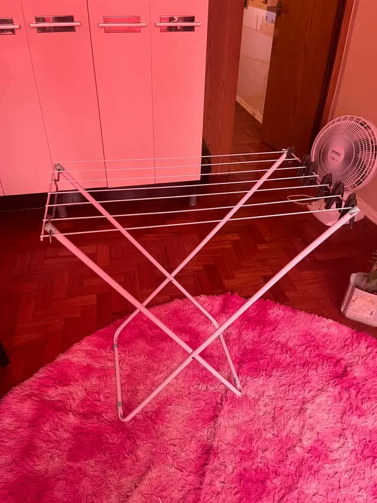 foto de Varal De Chão Slim 6104 Sem Aba Mor