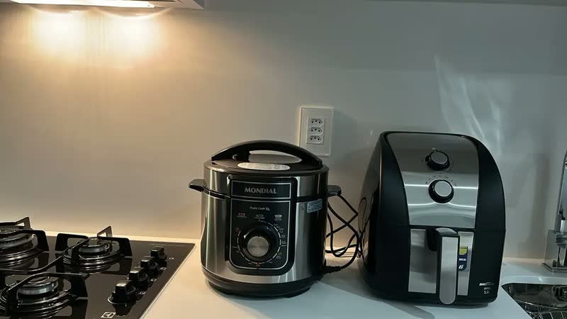 foto de Panela de Pressão Elétrica 5L, Mondial, 900W - PE-48-5L-I