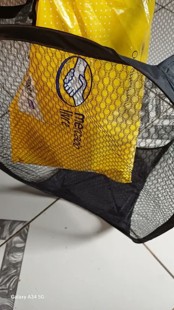 foto de Cesto de Roupa Suja Dobrável Preto 38x38x66cm de Náilon Nacional