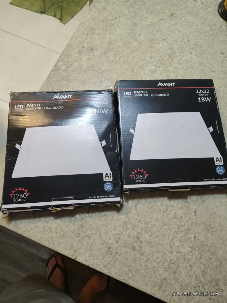 foto de Kit 2 Painel Plafon Led 18w Quadrado Embutir Branco Frio Estrutura Branco-frio