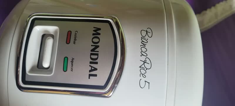 foto de Panela Elétrica De Arroz Mondial Branca Npe-05 5 Xícara Cor Branco Frequência 60