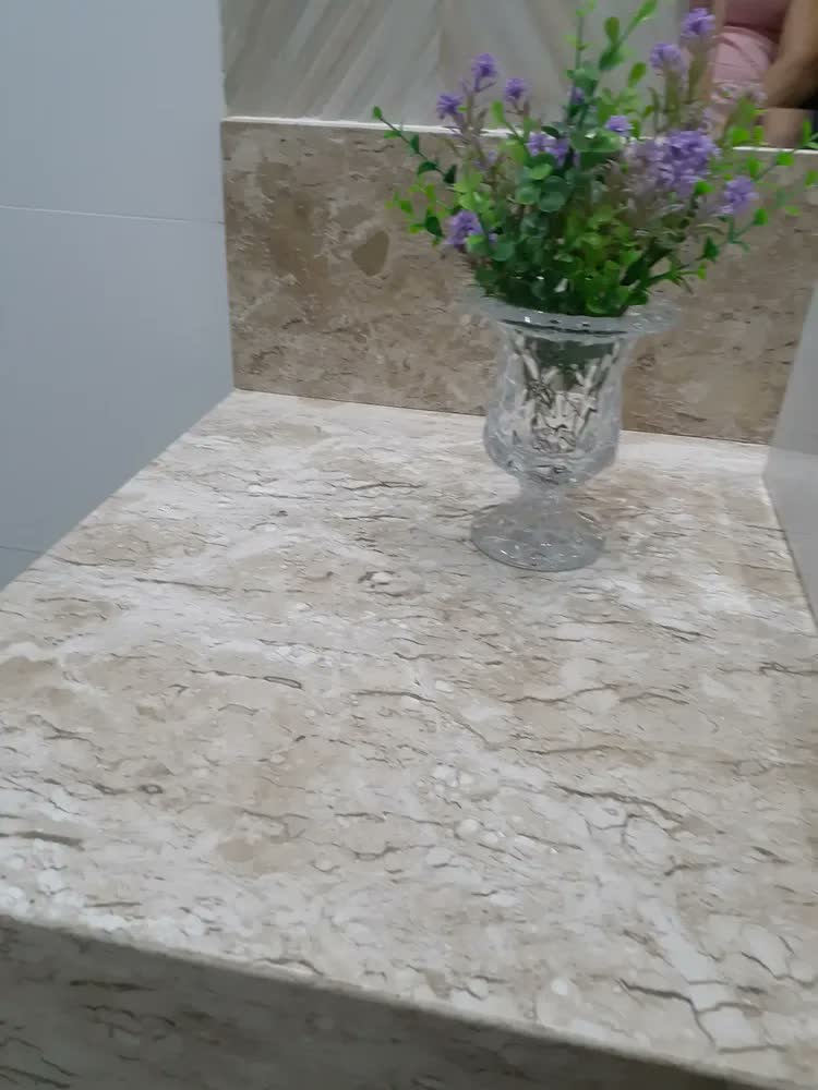 foto de Vaso Diamond em vidro transparente Lyor