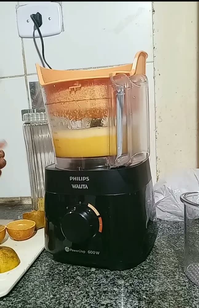 foto de Multiprocessador Powerchop Ri7300/93 Philips Walita Cor Preto