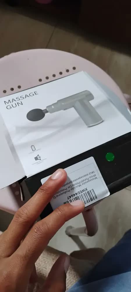foto de Massageador Elétrico Portátil Profissional Muscular Pistola Cor Preto
