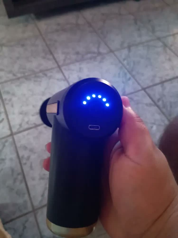 foto de Massageador Elétrico Portátil Profissional Muscular Pistola Cor Preto