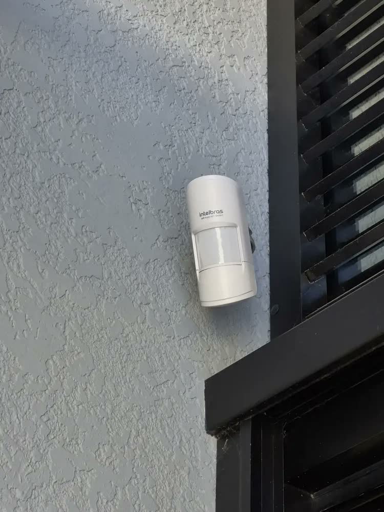 foto de Sensor De Presença Intelbras Ivp 4101 Pet Smart Sem Fio