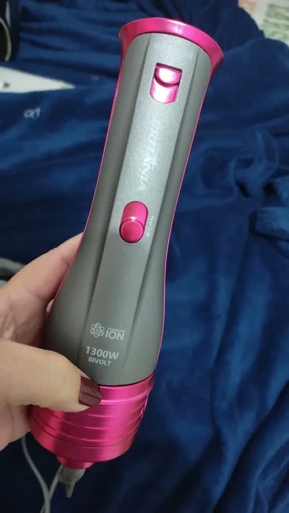 foto de Escova Secadora Britânia 4 em 1 Cerâmica 1300W BES26SR Bivolt