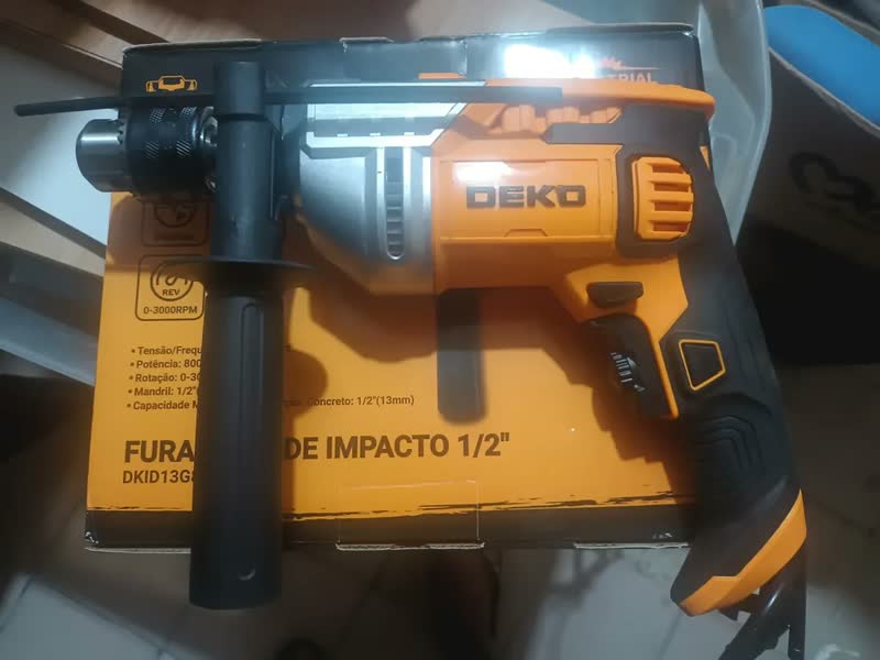 foto de Furadeira de Impacto Deko 800W Mandril 1/2