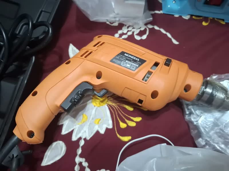 foto de Furadeira De Impacto Com Maleta 650w Mondial Fi-rh-01m