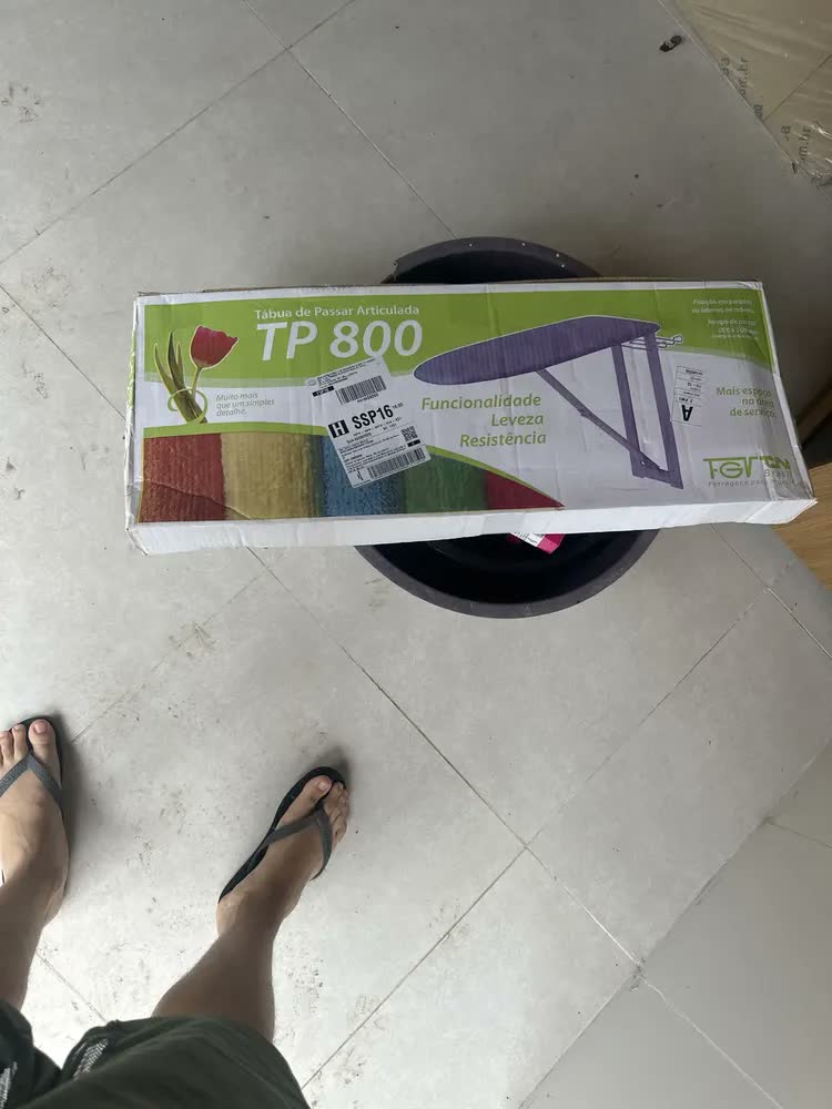 foto de Tábua De Passar FGVTN TP 800 Articulada Embutir Estrutura Reforçada