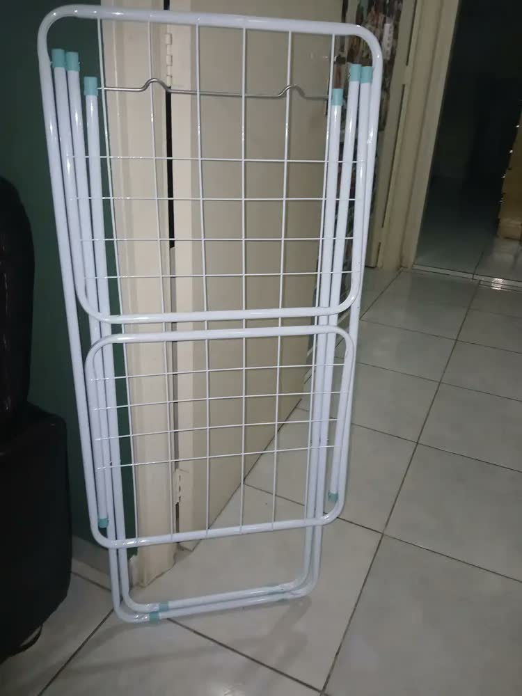 foto de Mor Varal De Chão Reforçado Com Abas Dobrável Grande Retrátil Slim Cor Branco