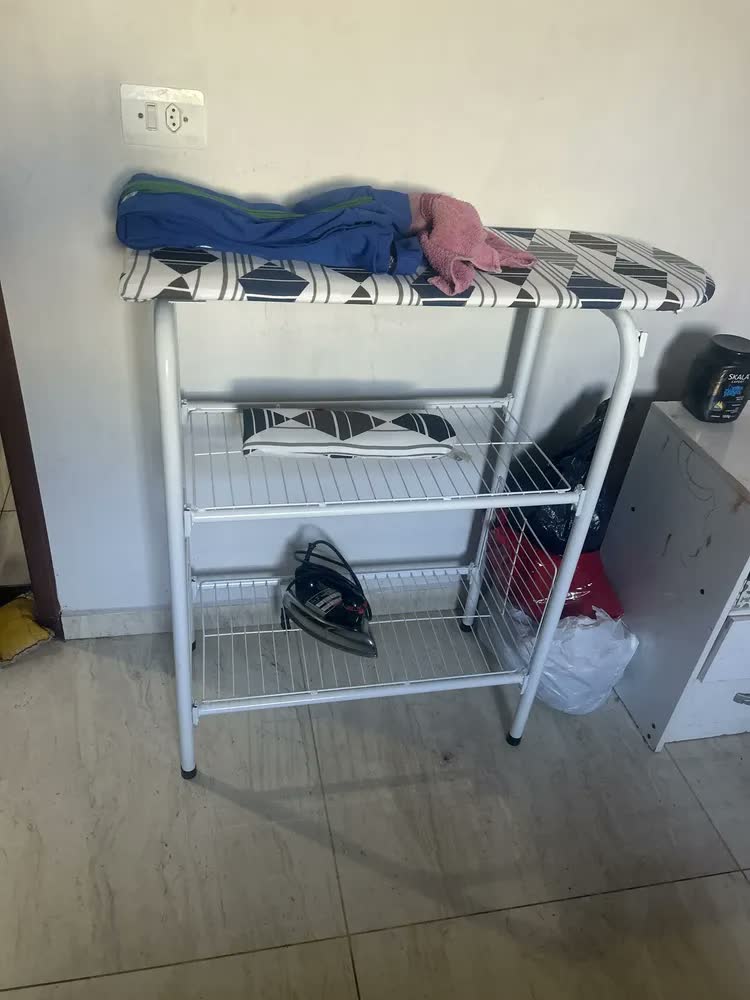 foto de Tabua Mesa De Passar Roupa Grande Extra Forte Com Armarinho