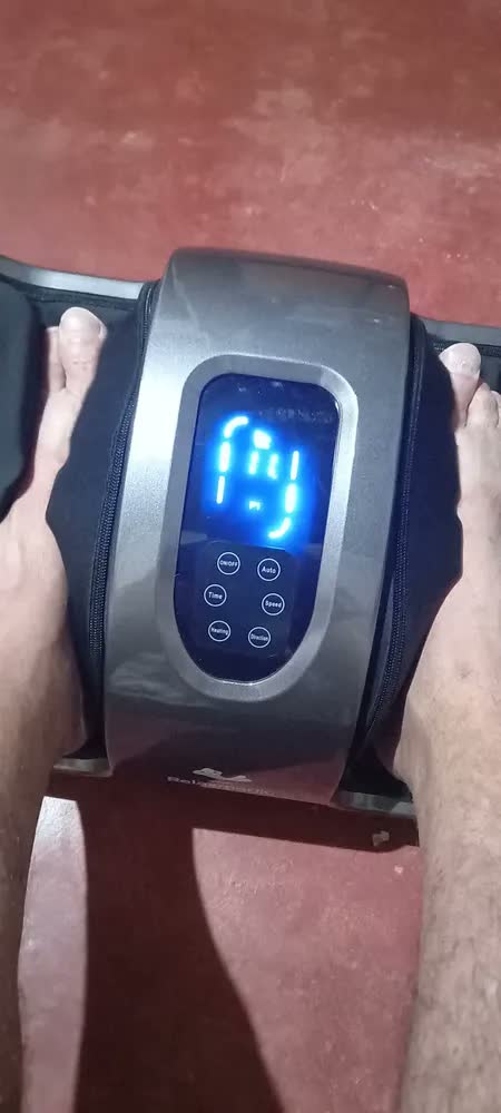 foto de Massageador De Pés Elétrico Shiatsu Foot Bivolt Relaxmedic