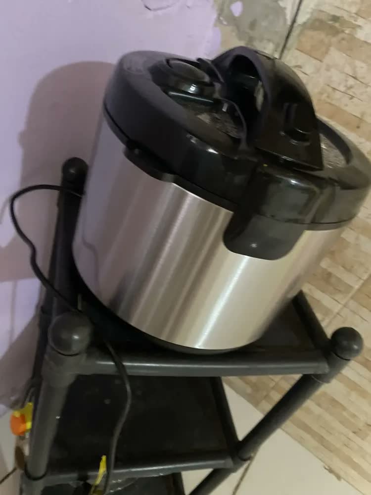 foto de Panela Elétrica De Arroz Eos 10 Xicaras Inox Preta Clear Glass EPA10PI