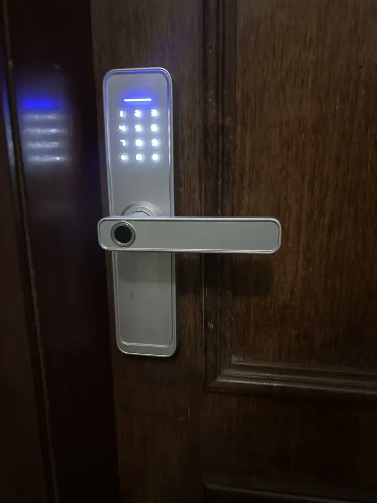foto de Fechadura Digital Elsys ESF-4000B Wi-Fi com Biometria, Senha e App na Cor Prata