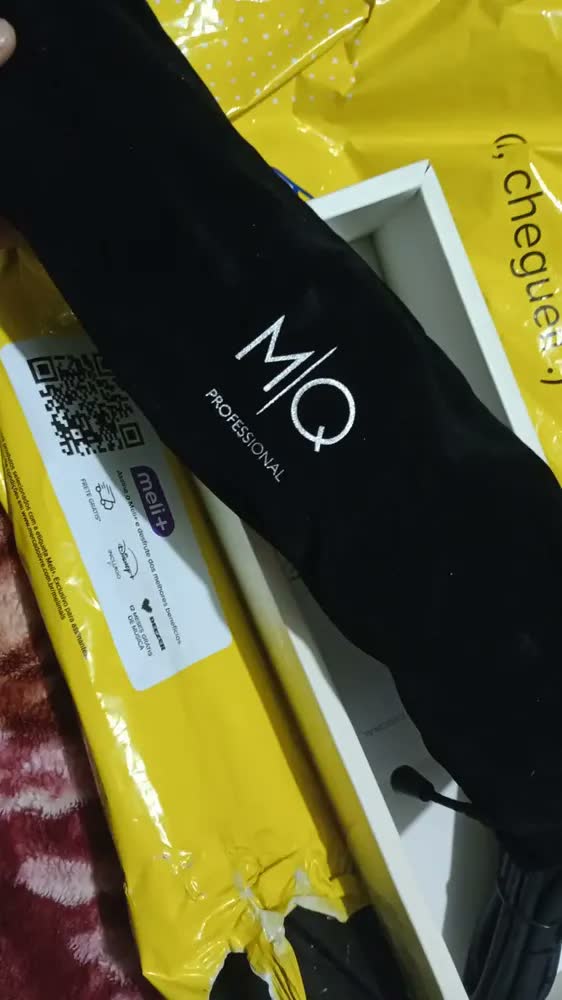 foto de Prancha De Cabelo Mq Pro 480°f Titânio Automatico