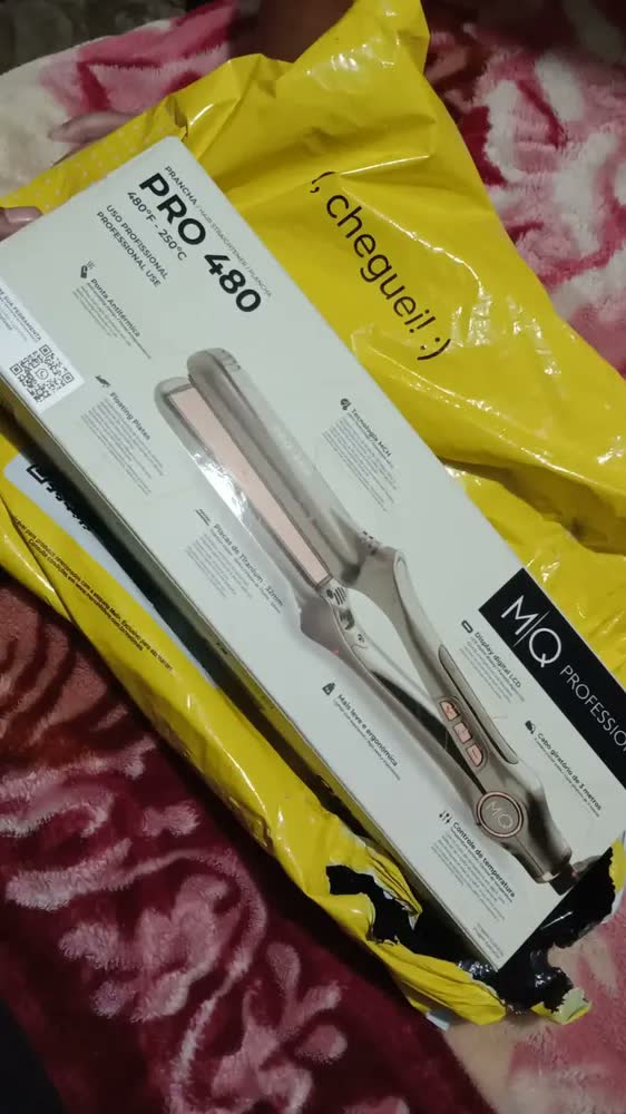 foto de Prancha De Cabelo Mq Pro 480°f Titânio Automatico