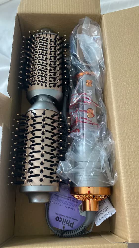 foto de Escova Secadora Philco Pes19sg 3 Acessórios 1300w Cor Prata