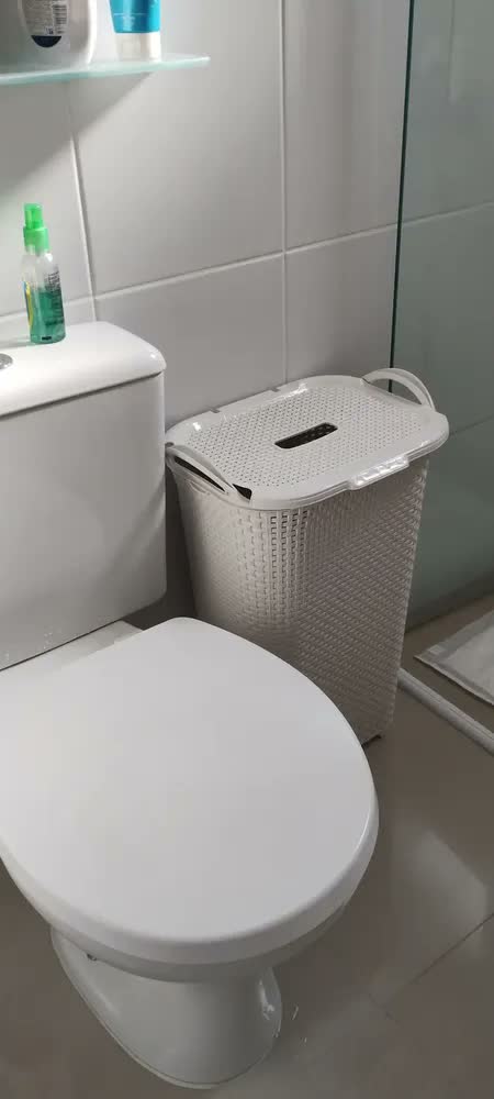 foto de Cesto Para Roupas Roupeiro Organizador Rattan Vime 50 Litros Cor Branco