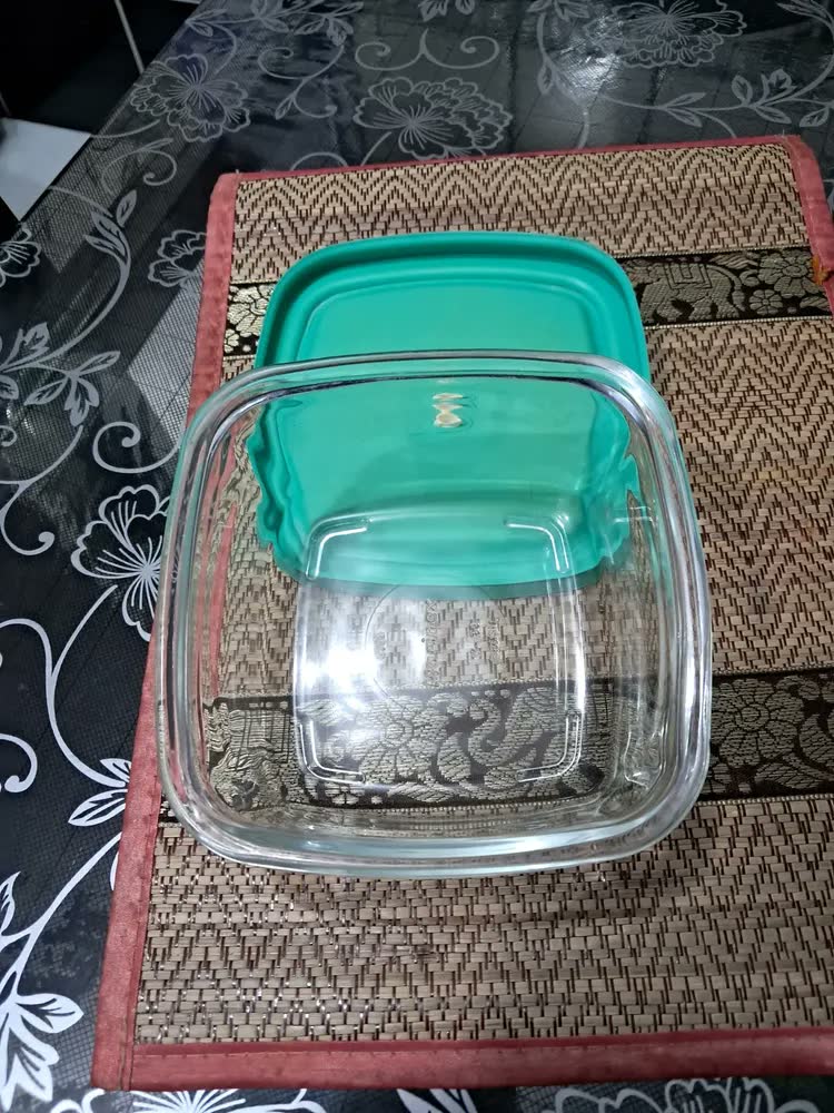 foto de Pote De Vidro Quadrado Papinha Marmita Facilita 500ml 6peças