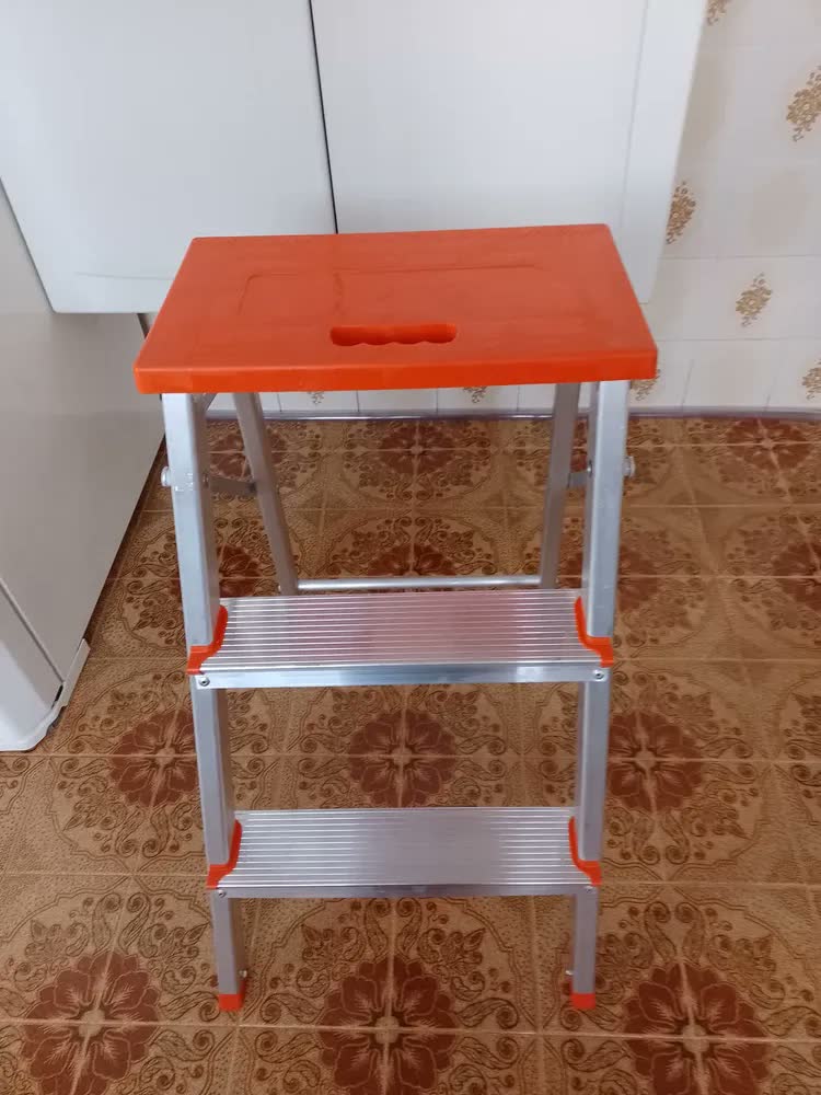 foto de Banco Escada Alumínio 3 Degraus Botafogo Altura 2m Cinza
