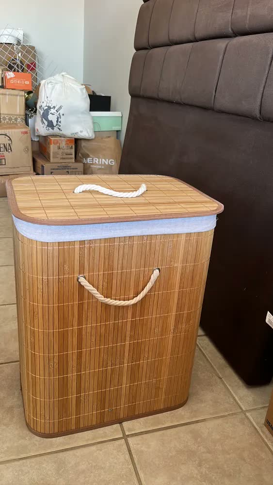 foto de Cesto De Roupa Suja De Bambu Com Tampa E Alças 50 Litros