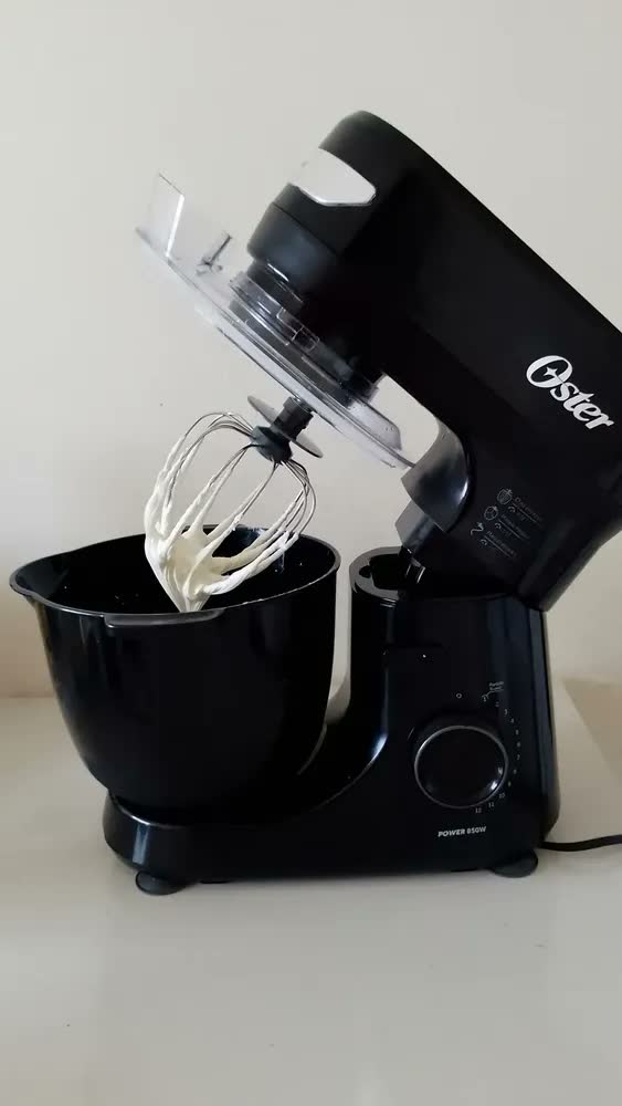 foto de Batedeira Planetária Black 12 Velocidade Obat640 Oster 850w Cor Preto/Inox
