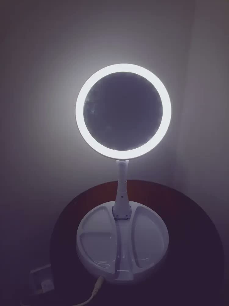foto de WY Espelho Led Maquiagem Usb Aumenta 10x Usb Cor da moldura Branco