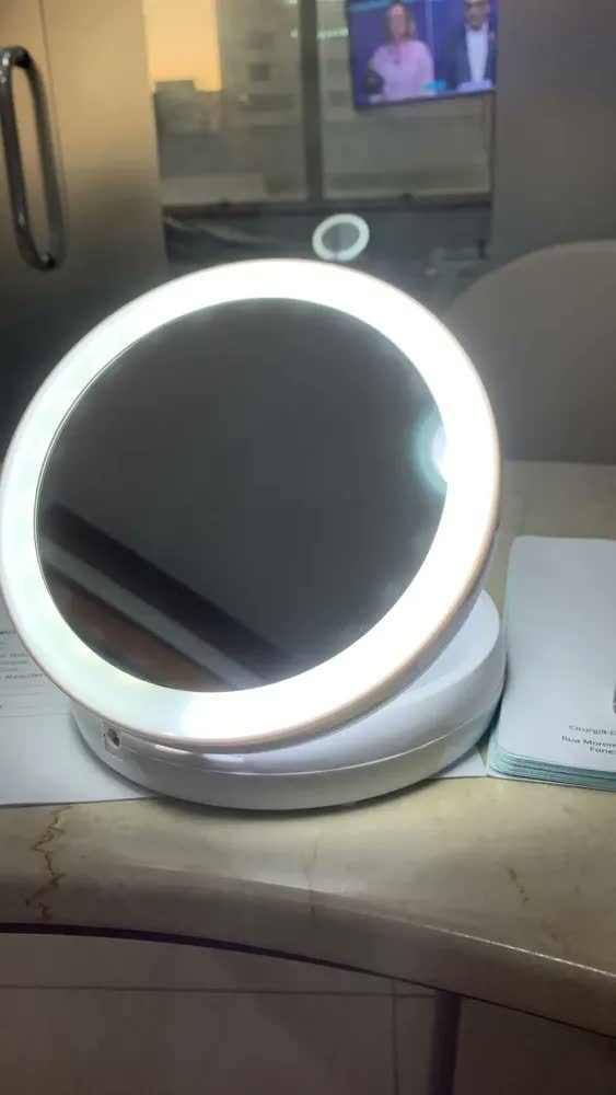 foto de WY Espelho Led Maquiagem Usb Aumenta 10x Usb Cor da moldura Branco