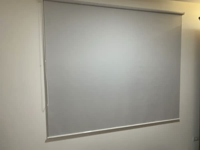 foto de Cortina Rolo Blackout De Medida 2,00x1,40 0% De Luz