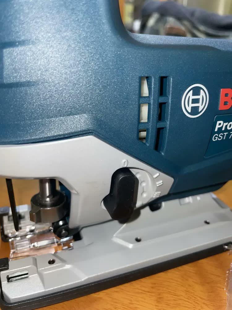 foto de Serra Tico Tico Profissional Sds 520w Gst 750 Bosch