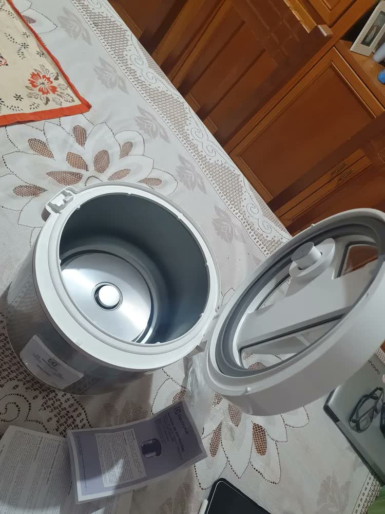 foto de Panela De Arroz Elétrica Electrolux 3.5l Efficient Visor Gla
