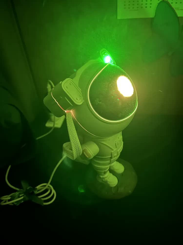 foto de Projetor Astronauta de Galáxia Estrelas LED USB Branco