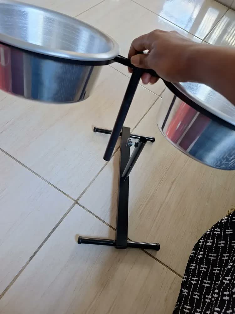 foto de Comedouro Elevado Duplo Regulável Pote Ração Cachorro Grande